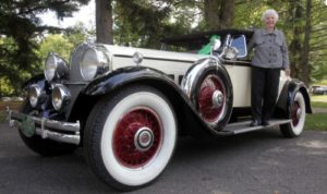 Margaret Dunning and her 1930 Packard Margaret Dunning and her 1930 Packard