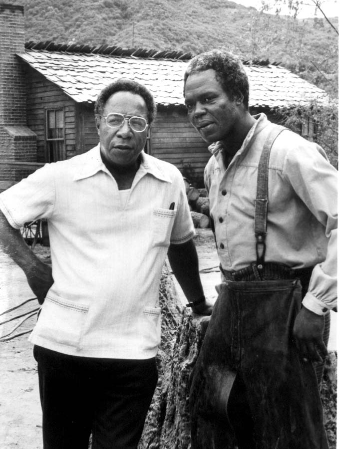 Alex Haley: From Dropout to Pulitzer Prizewinner at Debra Eve's LaterBloomer.com